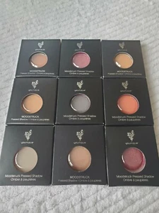 YOUNIQUE MOODSTRUCK PRESSED EYE SHADOW "Pick Your Color" Refill FREE SHIPPING - Picture 1 of 9
