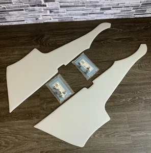 MGB GT C Pfostenverkleidungen & Clips 1965-76 in Original OEM Leyland grau Dachhimmel - Bild 1 von 8