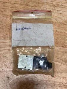 Hardinge NUMATICS PNEUMATIC VALVE L01SA4592000030 237-961B - Picture 1 of 3