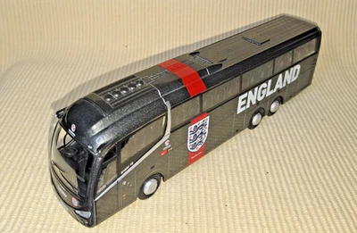 Oxford Diecast 76IR6005 Irizar 16 Guideline / England Team Coach (SIN CAJA) Foto 1 de 4