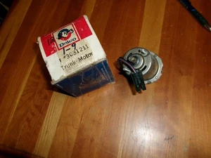 1977, 1978, 1979 CADILLAC NOS POWER TRUNK PULL DOWN MOTOR buick 1980 - Bild 1 von 2