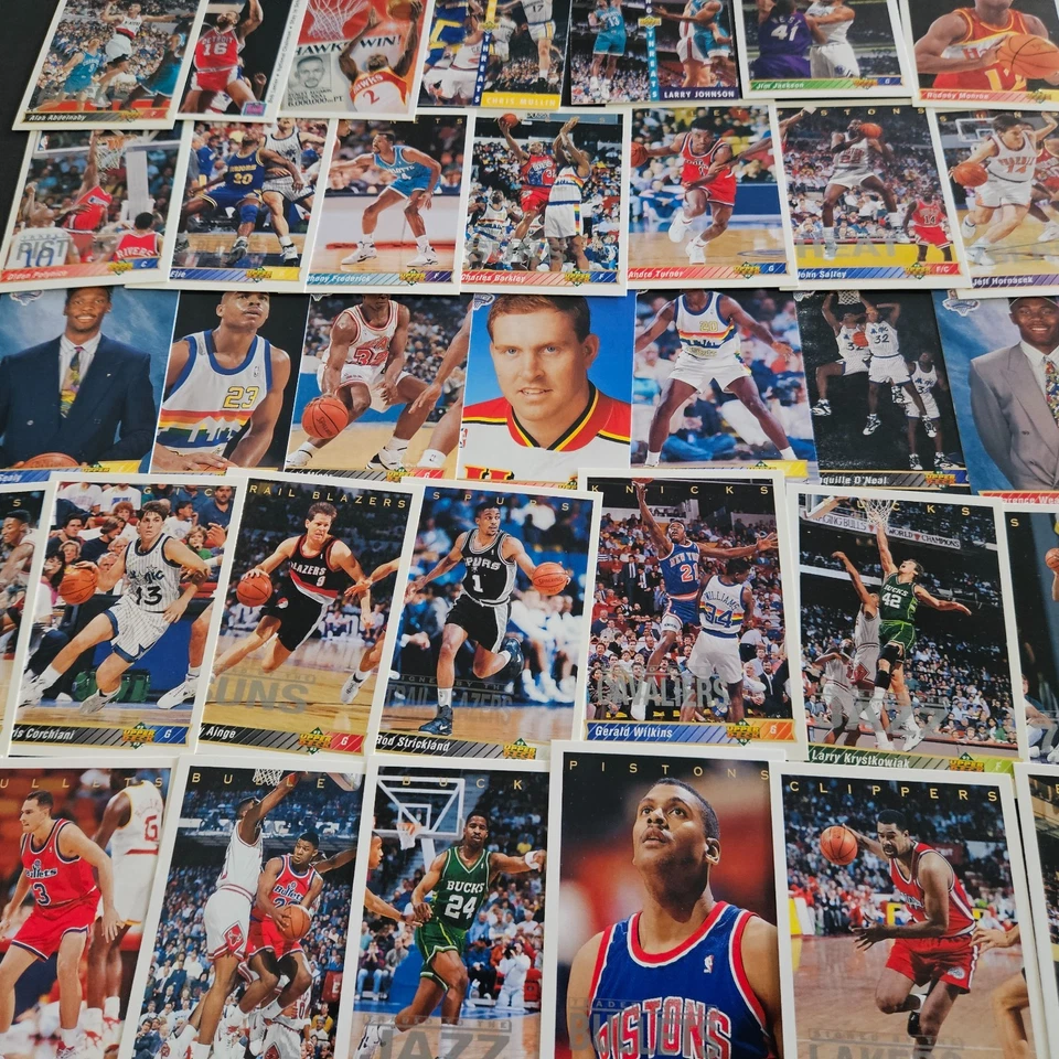 1992-93 UPPER DECK BASKETBALL 1-293 YOU PICK SEE SCANS STARS,ROOKIES MINT CARDS - Image 1 of 1