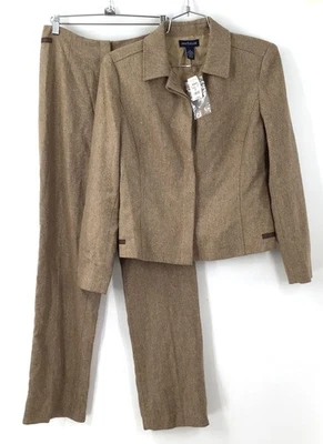 NWT Ann Taylor Women's Brown Two-Piece Suit Pants Set - Size 6/4 - Image 1 of 4