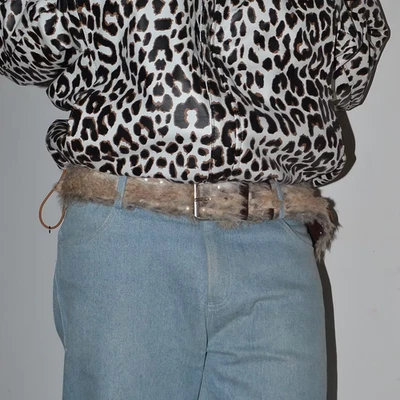 Cinturón de piel sintética con tachuelas Dries Van Noten c. 2019 Foto 1 de 4