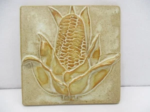 Piastrelle artistiche Golden Corn Michigan da appendere al muro di Little Traverse Tileworks Petoskey - Foto 1 di 14