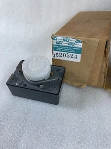 0620524 New Geuine OEM Frigidaire Timer - Picture 1 of 3