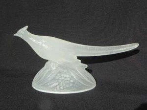 Vint. K.R. Haley Kemple or Kemple Wheaton White/Frosted Glass Pheasant Figurine - Picture 1 of 12