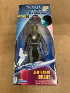 Playmates Star Trek (Warp Factor Series 3) Jem’ Hagar Soldat Figur Neu in OVP - Bild 1 von 3