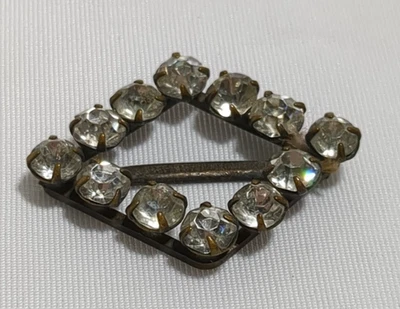 Hebilla de cinturón de metal vintage en forma de diamante con pedrería transparente - Checoslovaquia Foto 1 de 4