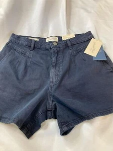 UNIVERSAL THREAD WOMENS SHORTS BLACK SIZE 6 / 28R -MSRP $25 -FREE SHIP--NEW - Picture 1 of 4