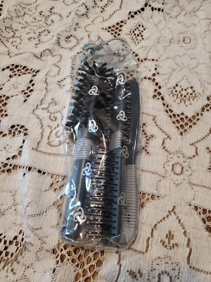 Avon Techniques Hair Brush Collection Bag. Round, Vent & Detangling Comb New - Image 1 of 3