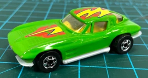 Vintage 1979 HOT WHEELS SPLIT WINDOW 1963 Lime Green Corvette Lightning Bolt - Picture 1 of 6