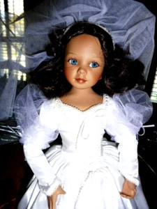 Muñeca de porcelana Ashton Drake/Gaby Rademann "Novia Blancanieves" Felices para siempre - Imagen 1 de 11