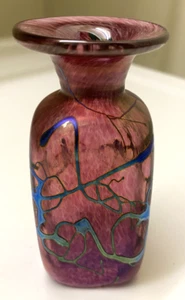 Signed Vtg Robert Held Art Glass Hand Blown Purple Swirl Mini Bud Vase 4 1/8" - Picture 1 of 8