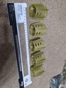 Alimentatori pinne a vela X 5 alimentatori da pesca 45 grammi - Foto 1 di 4