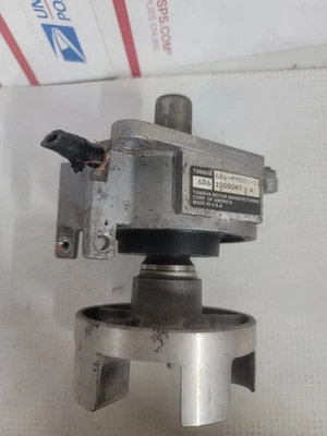 Yamaha Wave Runner FX HO Mid Shaft Coupler Bearing Carrier Housing 140 Ho - Image 1 of 4