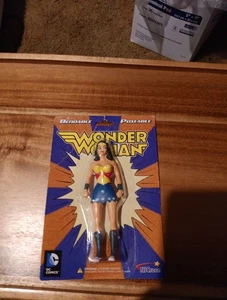 NJCROCE DC COMICS WONDER WOMAN BIEGSAME BEWEGLICHE FIGUR - Bild 1 von 2