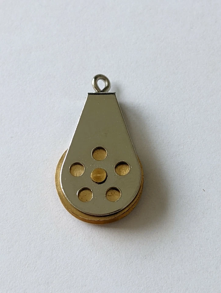 Block mit Seilrolle Messing von 3 bis 15 mm  Durchmesser 1 Stück - Bild 1 von 2