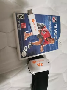 Nintendo Wii EA Sports Active NFL Training Camp Game And 2 Accessories - Picture 1 of 1