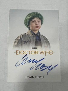 Rittenhouse Doctor Who Series 11 y 12 2022 automático Lewin Lloyd como Sylas firmado automáticamente - Imagen 1 de 1