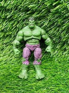 2011 Hasbro Marvel Universe INCREDIBLE HULK 4.75" Figure Series 4 - Picture 1 of 7