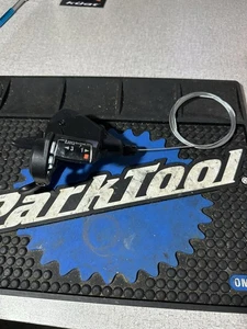 Microshift Mezzo 3 Speed Left Trigger Shifter Black New - Picture 1 of 4