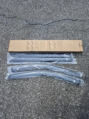 Se adapta a 05-10 Honda Odyssey Mugen Estilo Viseras de Ventana Lluvia Protector Solar Ventilación Juego de 4 Piezas Foto 1 de 3