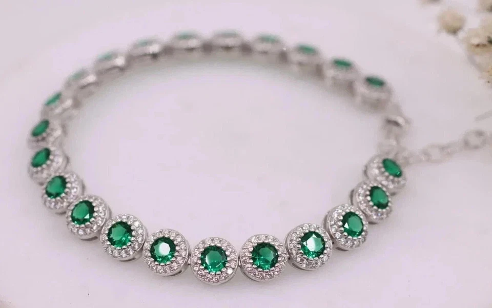 Brazalete tenis mujer esmeralda simulada corte redondo de 10 quilates enchapado en oro blanco de 14 k Foto 1 de 4