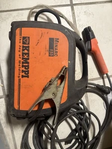 Kemppi Minarc 150 Elektroden Schweißgerät 140 Ampere mit Schweiß- u. Massekabel - Bild 1 von 2