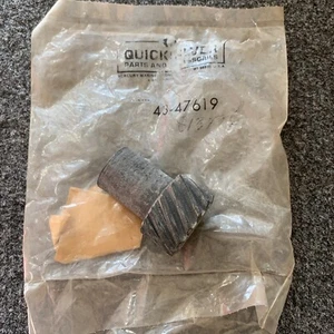 NOS OEM Mercruiser Distributor Gear 43-818807 43-47619 43-813770 - Picture 1 of 3