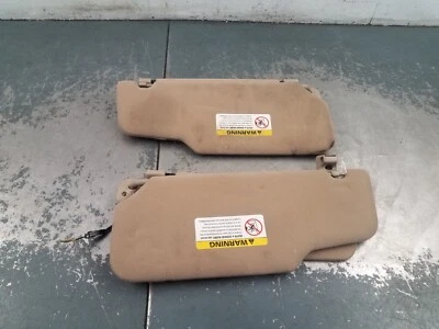 Grand Marquis/Corwn Vic Victoria 2002 parasoles #0557 M4 Foto 1 de 4