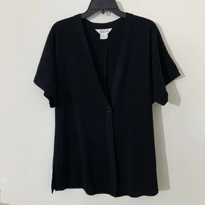 Exclusively Misook Women’s Cover Up Blouse M Black Short Sleeve Button Acrylic - Picture 1 of 3