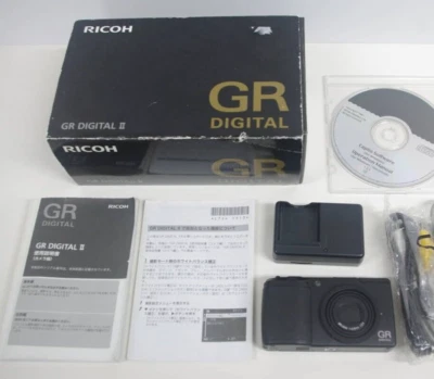 RICOH GR DIGITAL II 10.1MP Digital Camera Black CAMERA In English Setting 1108C - Image 1 of 4