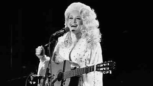 DOLLY PARTON COUNTRY MUSIC SINGER SONGWRITER - 4x6 Glossy Printed Photo - Picture 1 of 1