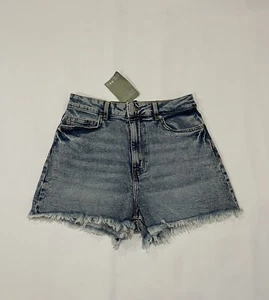 Divided by H&M Shorts Womens Size 4 Blue Denim Distressed High Waisted New. - Picture 1 of 15