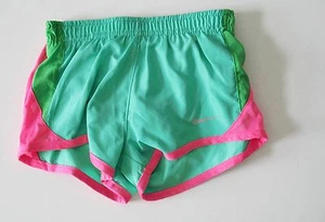 Nike Little Girls Dri Fit Shorts Menta Sz 4 - NWT - Picture 1 of 1