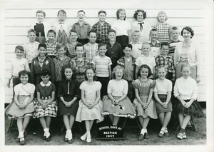 Foto de clase de escuela primaria Bastian 1957 maestra de estudiantes de Houston, Texas - Imagen 1 de 2