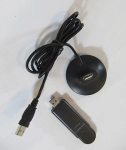 Adaptador de red Dynex DX-BUSB Wireless-G USB 2.0 con soporte - Imagen 1 de 5
