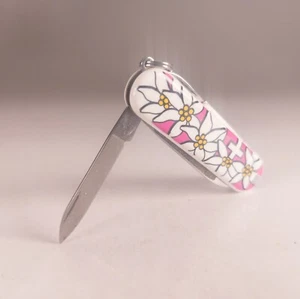 Swiss Army Knife Victorinox Pink Edelweiss Flowers Classic 58mm Pocket Knife  - Picture 1 of 5