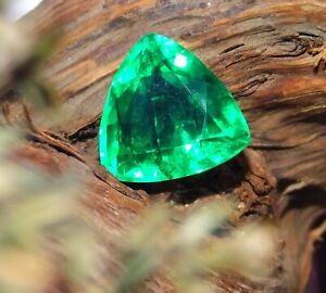 Natural 5.20 Cts Green Zambian Emerald Loose Gemstone