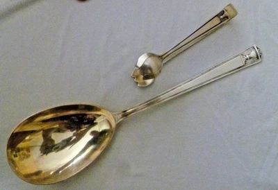 Antique 1923 CENTURY SUPERPLATE HOLMES & EDWARDS Serving  Spoon  *Tongs - Image 1 of 4