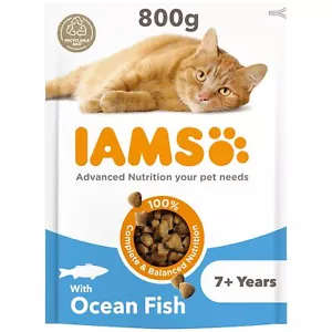 IAMS Complete Dry Cat Food for Senior 7+ Cats with Ocean Fish 800 g - Picture 1 of 8