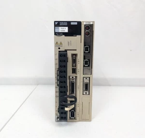 Yaskawa SGDV-1R6AE1A 3PH 0-230V 1.6A 200W SGDV1R6AE1A Servopack - Picture 1 of 8