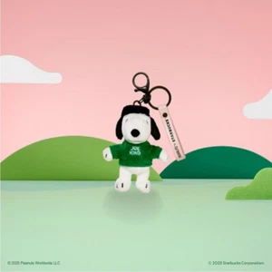 2025 Starbucks Snoopy Keychain Peanuts Joe Kind Collectibles Gift Cute Brand New - Picture 1 of 5
