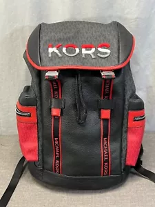 ZAINO MICHAEL KORS COOPER LARGE MK SIGNATURE IN ROSSO NERO nuovo e mai usato - Foto 1 di 20