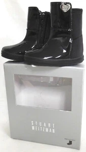 BOTA STUART WEITZMAN MY FIRST WEITZMAN NEGRA BEBÉ 50/50 NEGRA PATENTE CON CORAZÓN NUEVA - Imagen 1 de 6