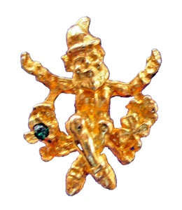 PIN Camco San Patricio Vintage TRÉBOL DUENDE Estrás Vacaciones Irlandesas TAC - Imagen 1 de 4