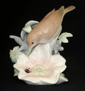 LLADRO LADYBIRD & NIGHTINGALE PORCELAIN FIGURINE # 1227 RETIRED 1981 MINT - Picture 1 of 12