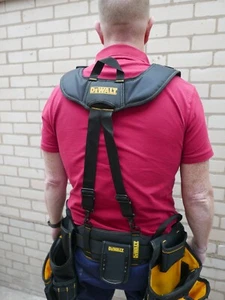 DeWALT DWST40603-1 PRO TOOL RIG APRON + DWST40901-1 PRO SUSPENDERS SET - Picture 1 of 10