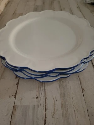 Williams Sonoma Aerin Lauder Scalloped Set Of 4 Charger Plates Blue Rim 13 1/4"  - Image 1 of 4